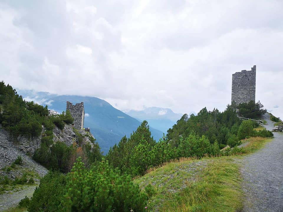 dog trekking Laghi di Cancano